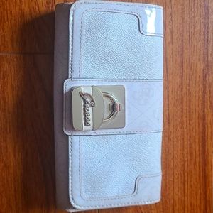 Guess wallet